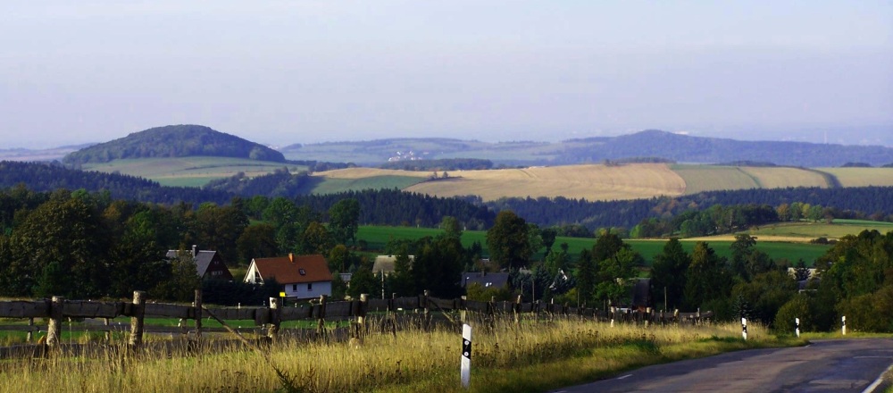 Blick aus Richtung Falkenhain über Johnsbach nach Dresden